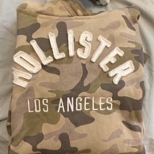 Hollister sweatshirt